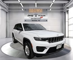 2025 Jeep Grand Cherokee LAREDO 4X2 Sport Utility