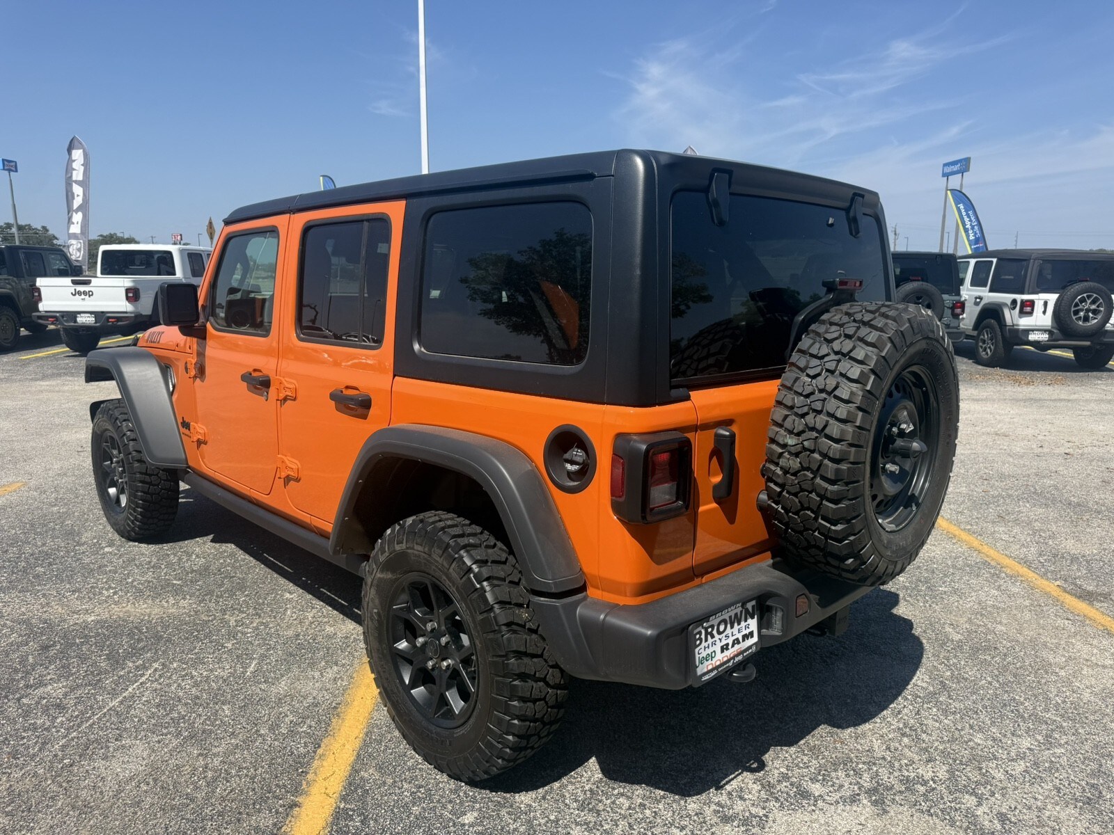 2025 Jeep Wrangler 4-Door Willys - Photo 5
