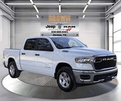 2025 Ram 1500 TRADESMAN CREW CAB 4X4 5'7 BOX Pickup
