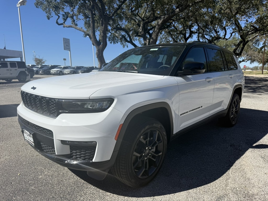 New 2025 Jeep Grand Cherokee L LIMITED 4X4 Sport Utility