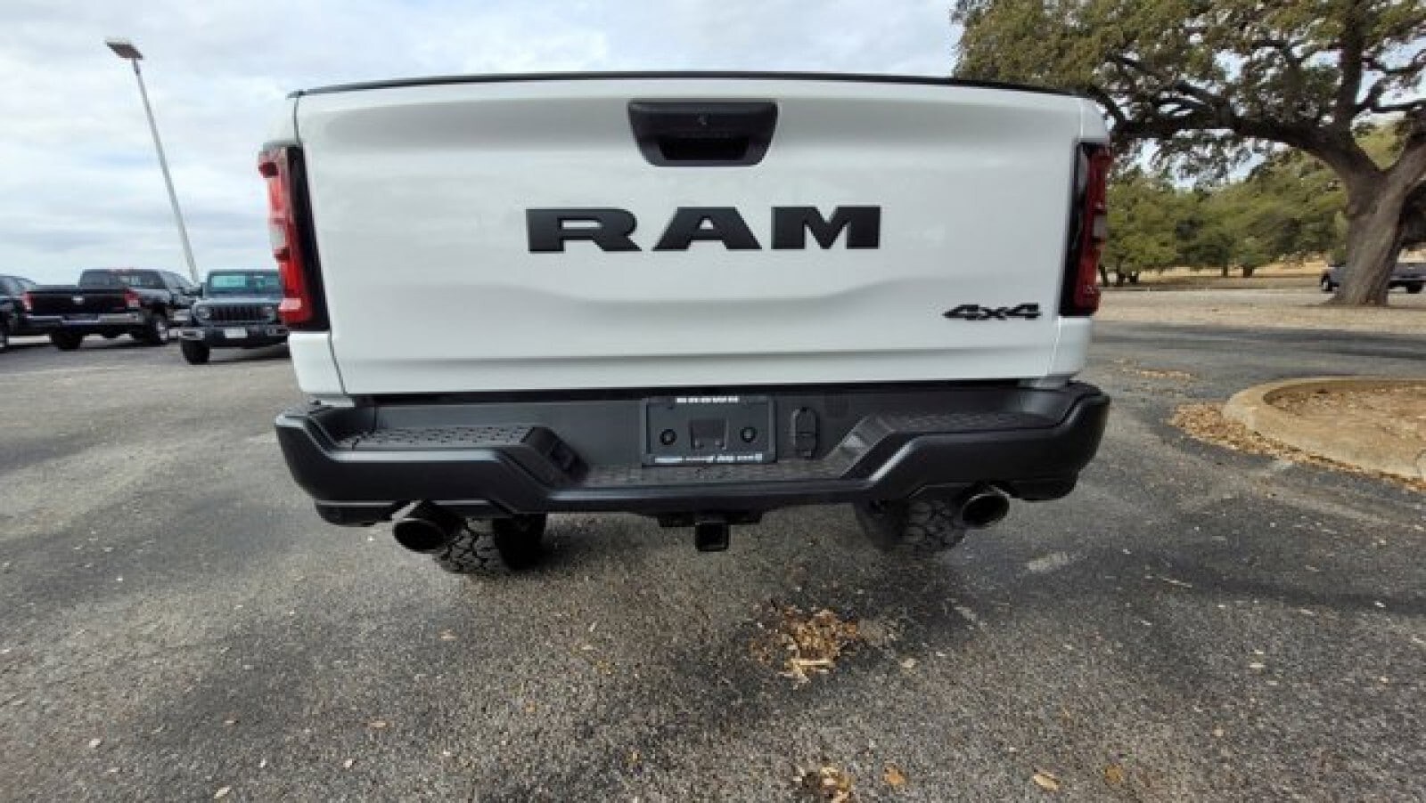 2025 Ram 1500 Warlock photo 4