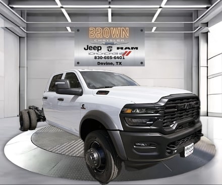2025 Ram 5500 TRADESMAN CHASSIS CREW CAB 4X4 84' CA Pickup