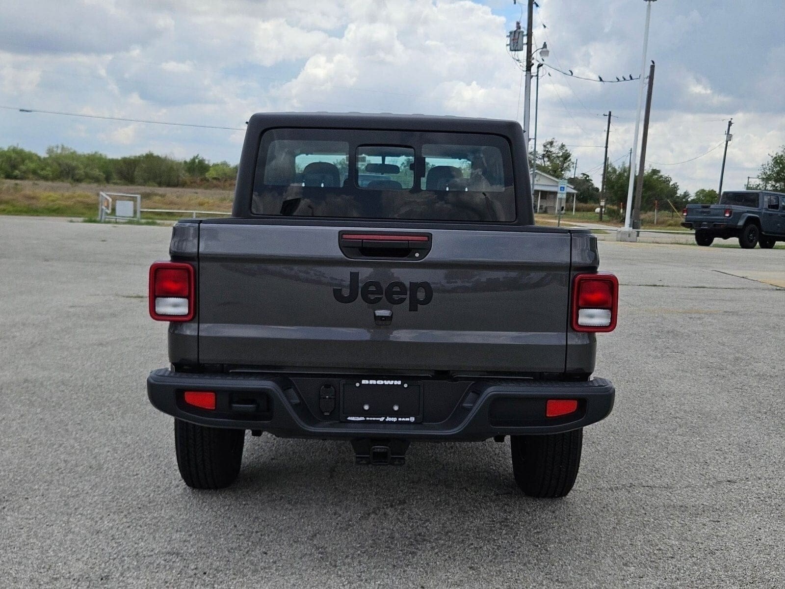 2024 Jeep Gladiator Sport photo 4