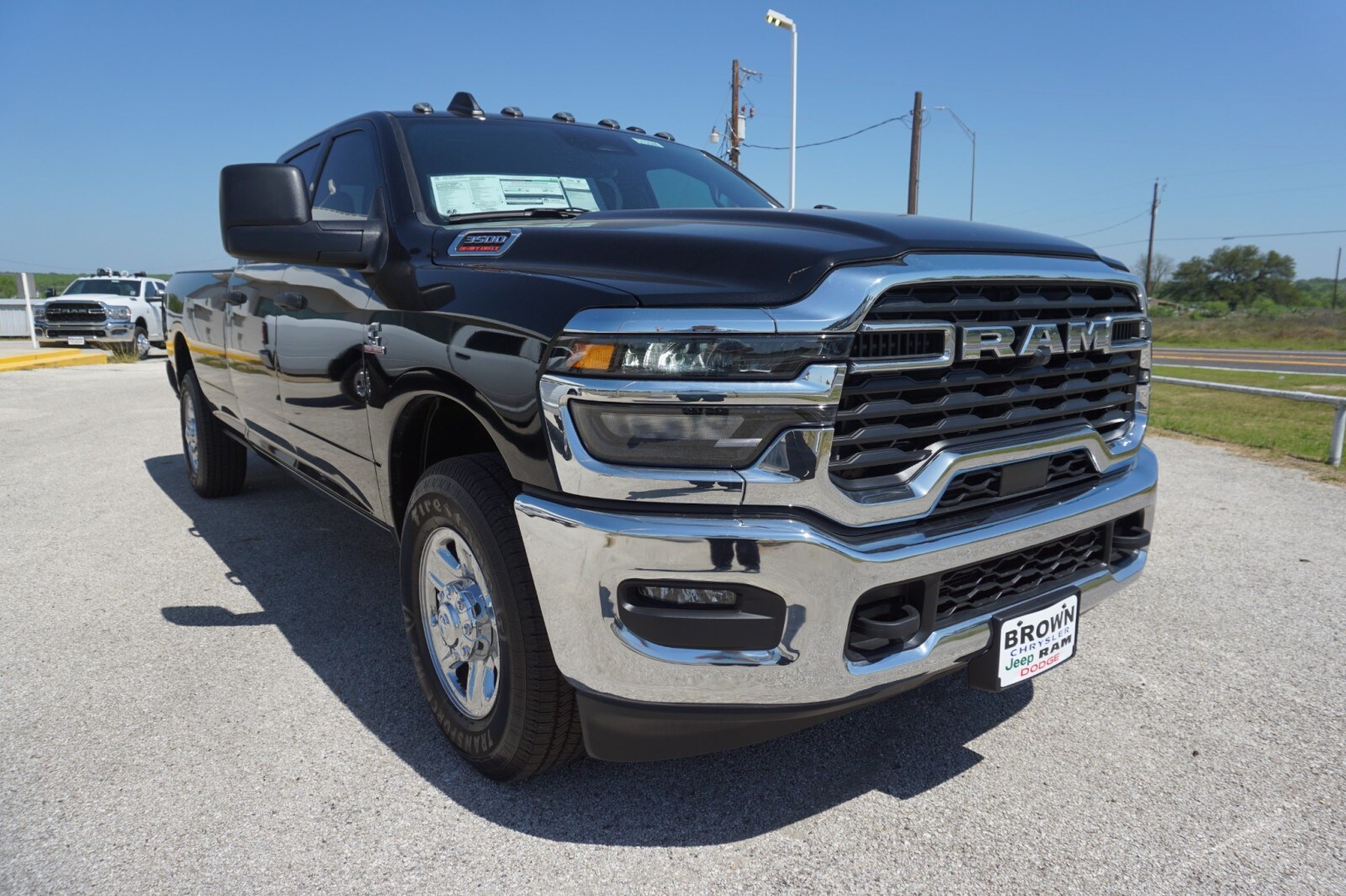 2025 Ram 3500 Tradesman photo 2