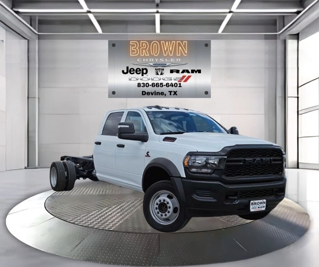 New 2024 Ram 5500 Chassis Cab 5500 TRADESMAN CHASSIS CREW CAB 4X2 84' CA Pickup