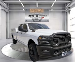 2026 Ram 2500 TRADESMAN CREW CAB 4X4 8' BOX Pickup
