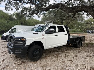 2026 Ram 3500 Chassis Cab TRADESMAN CREW   4X4 60' CA Pickup