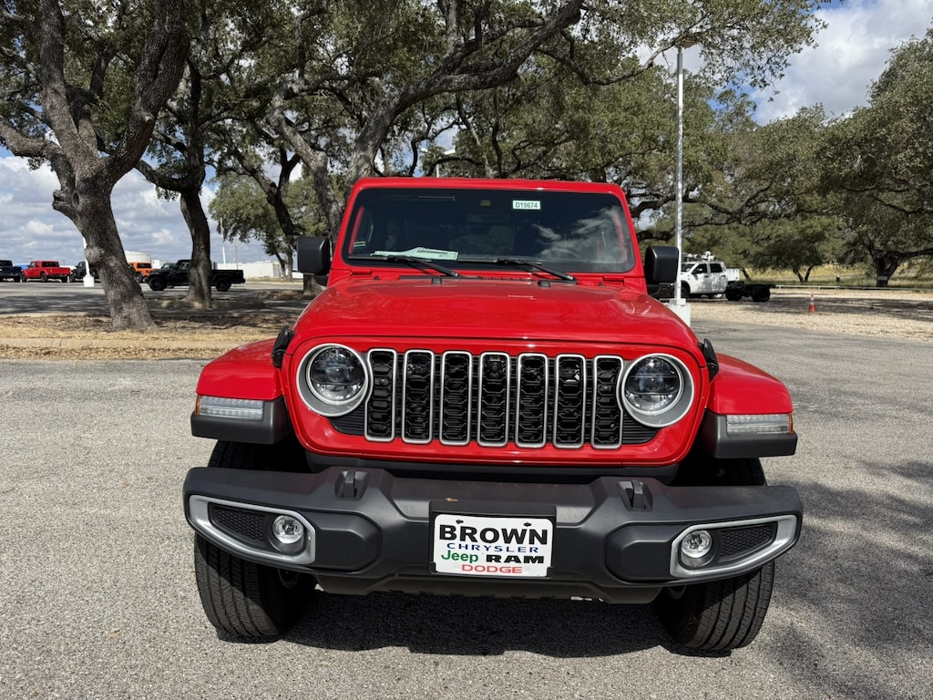 New 2025 Jeep Wrangler 4-DOOR SAHARA Sport Utility