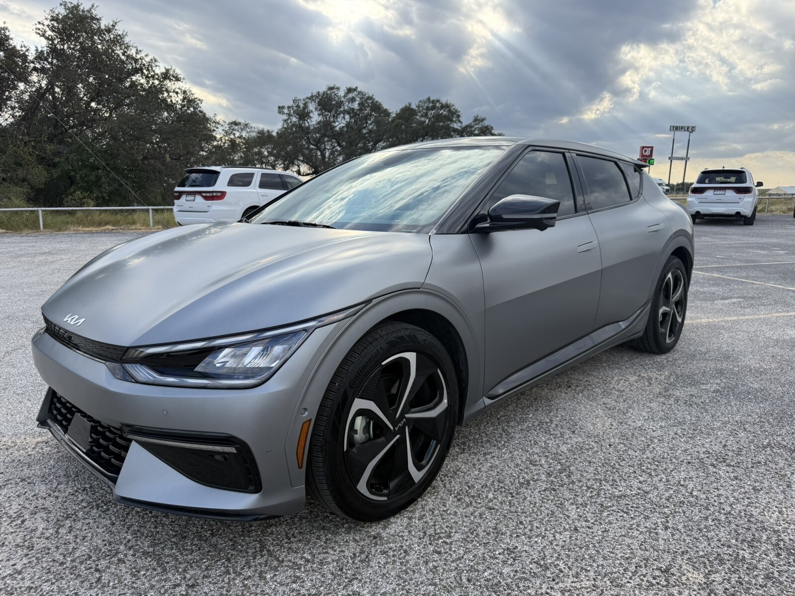 2024 Kia EV6 GT-Line photo 4