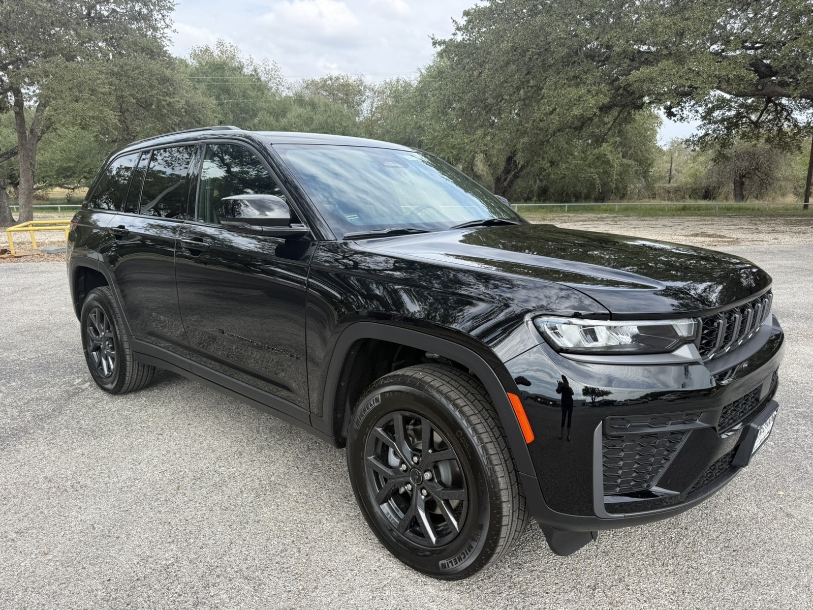 2027 Jeep Grand Cherokee