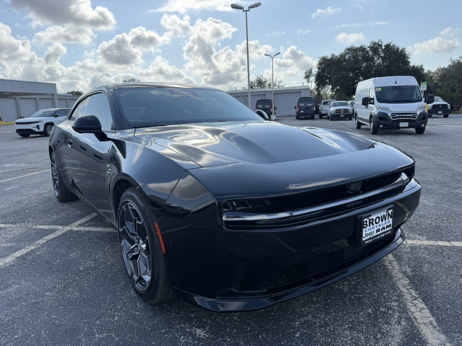Used 2024 Dodge Charger Daytona R/T with VIN 2C3CDBCK3RR208326 for sale in Devine, TX