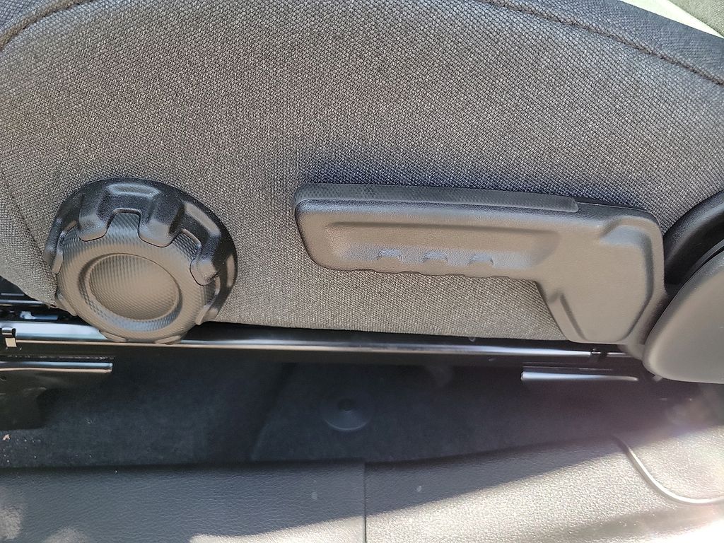 2025 Jeep Wrangler 4-Door Sport S - Photo 13