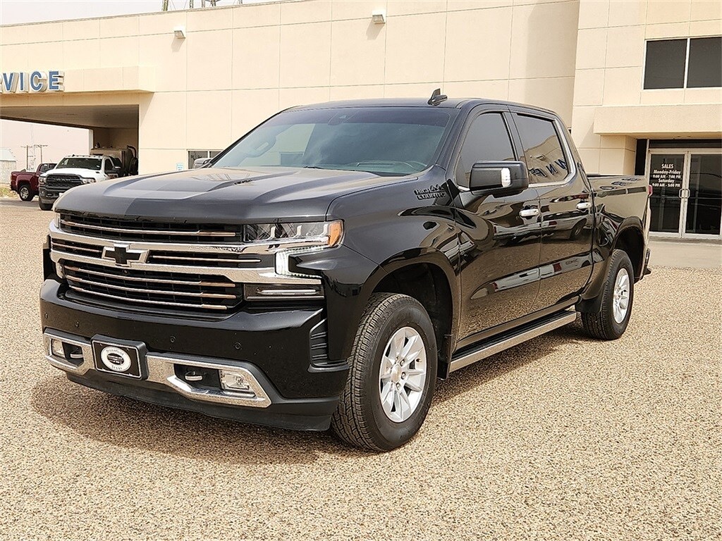 2022 Chevrolet Silverado 1500 High Country photo 2