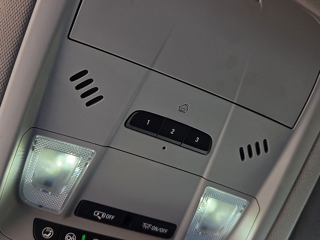 2022 GMC Acadia AT4 - Photo 26