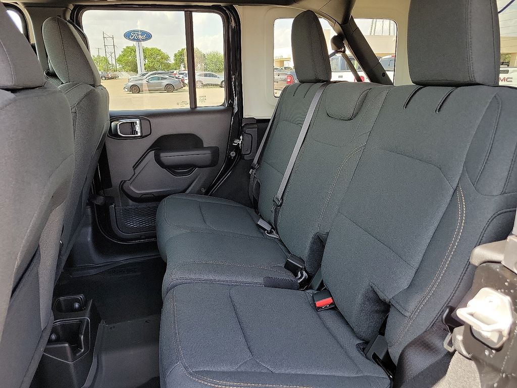 2025 Jeep Wrangler 4-Door Sport S - Photo 8