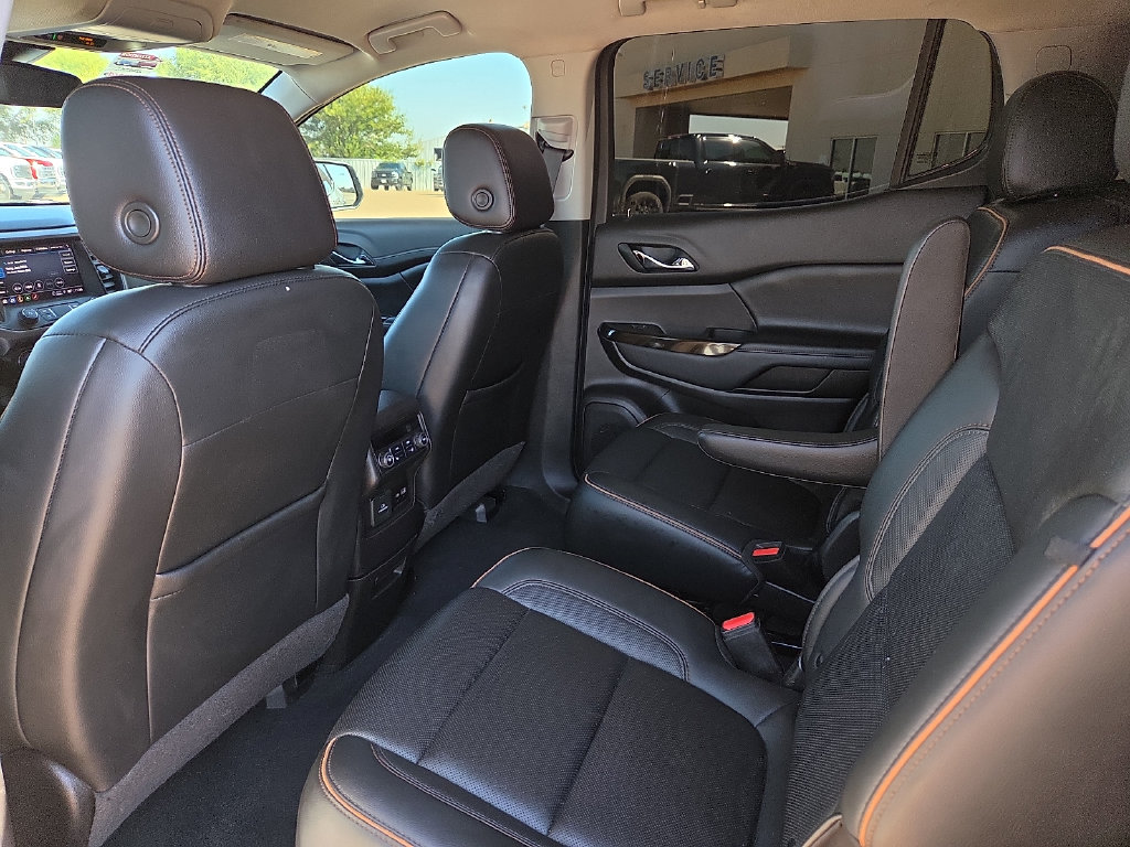 2022 GMC Acadia AT4 - Photo 15