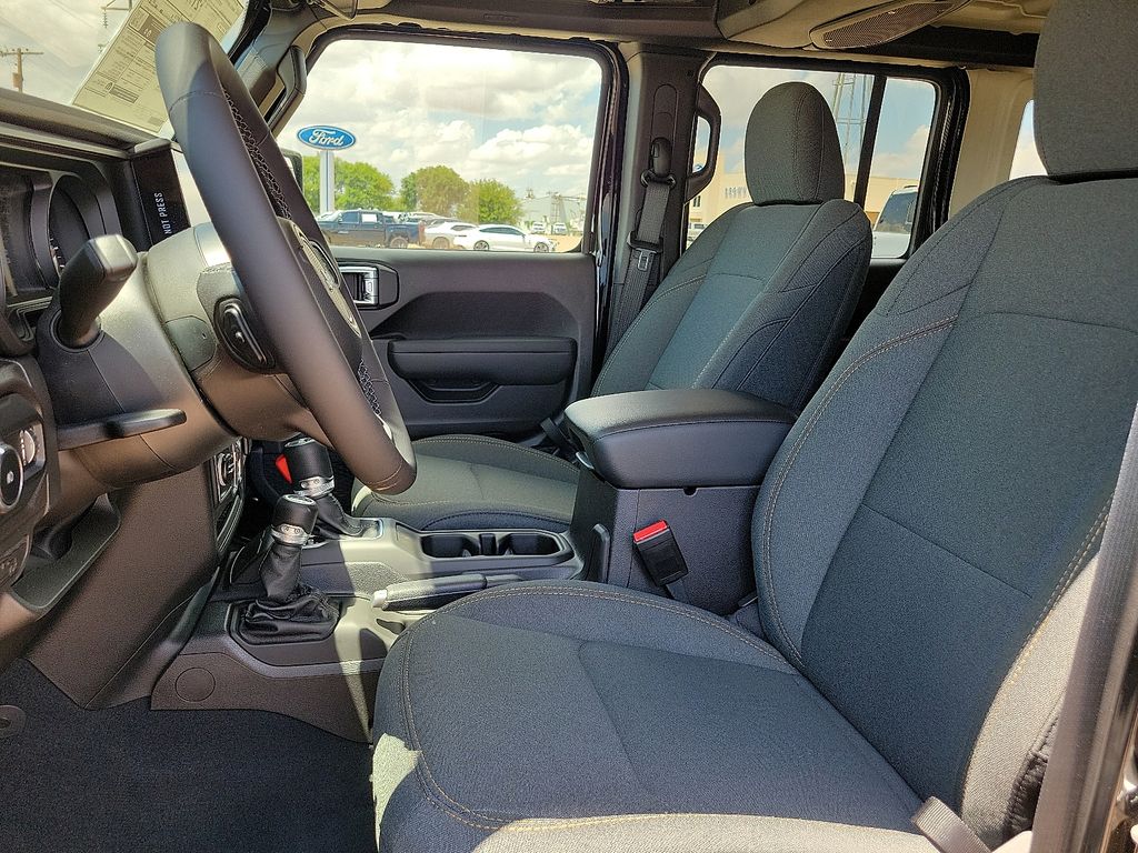 2025 Jeep Wrangler 4-Door Sport S - Photo 15
