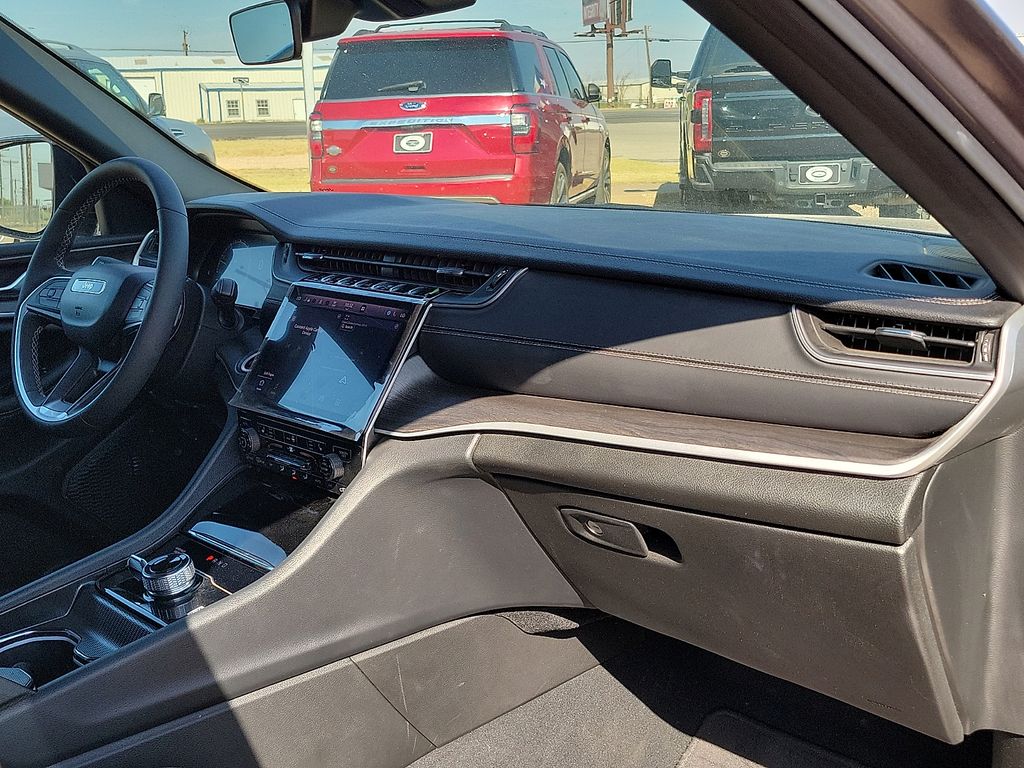 2025 Jeep Grand Cherokee L Limited - Photo 26