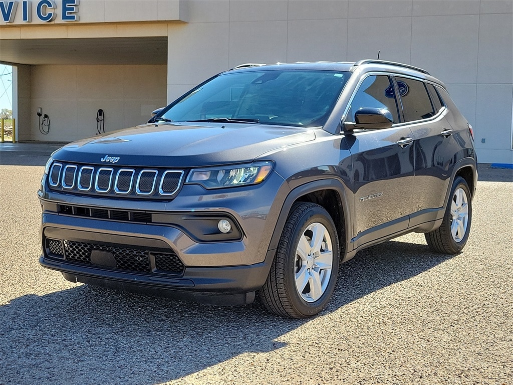 Used 2022 Jeep Compass Latitude with VIN 3C4NJCBB0NT205203 for sale in Tyler, TX