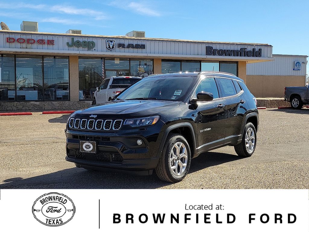 New 2026 Jeep Compass LATITUDE 4X4