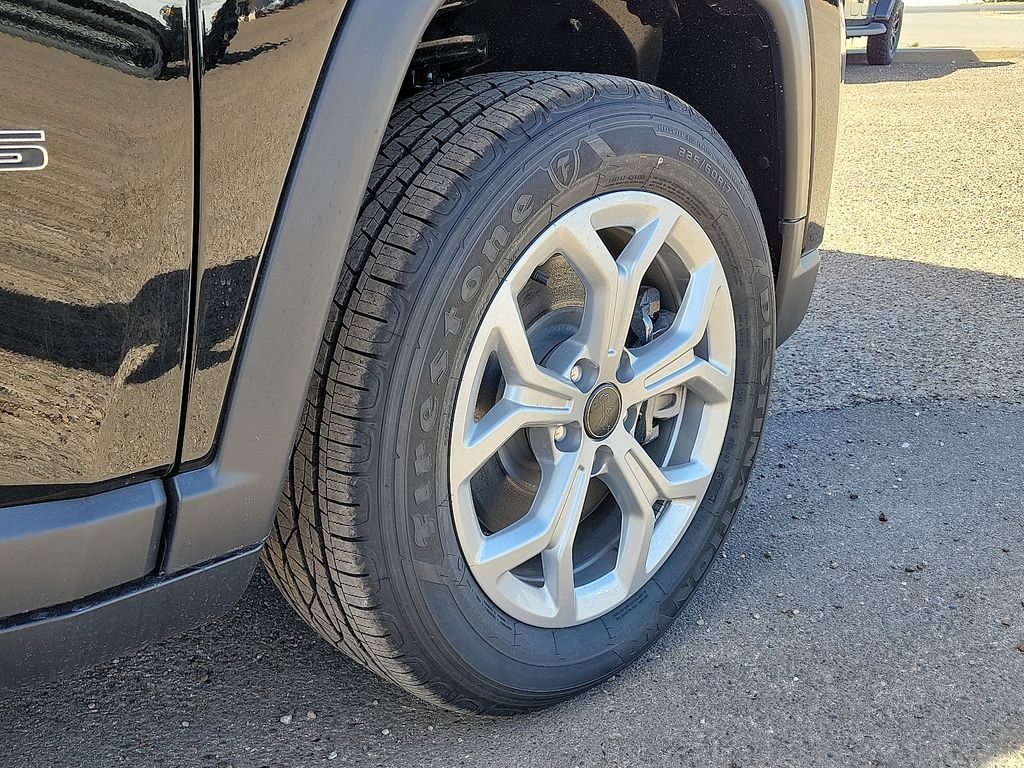 2026 Jeep Compass Latitude - Photo 15