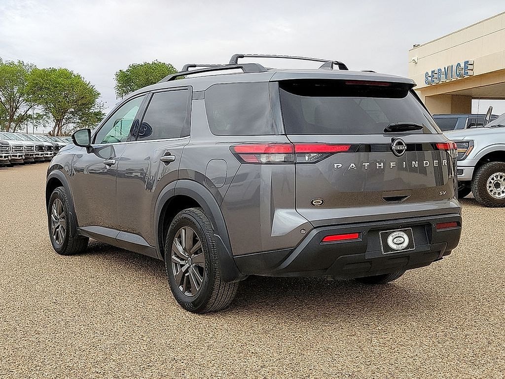 Used 2022 Nissan Pathfinder SV SUV
