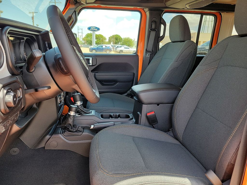2025 Jeep Wrangler 4-Door Sport S - Photo 12
