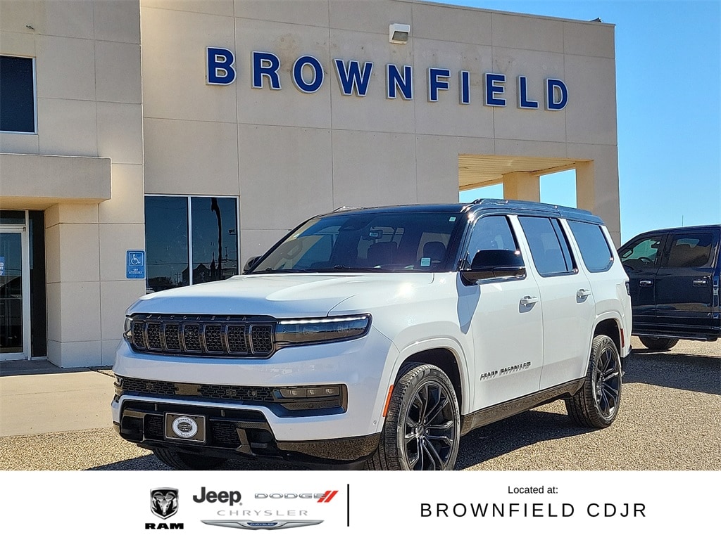 2024 Jeep Grand Wagoneer Series II's photo