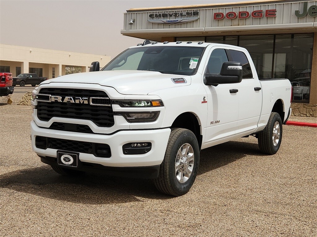 2025 Ram 2500 Big Horn photo 2