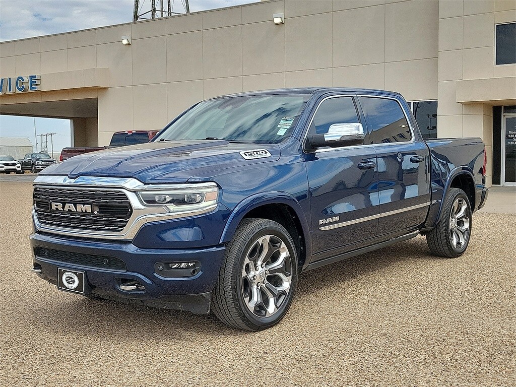 2023 Ram 1500 Limited photo 2