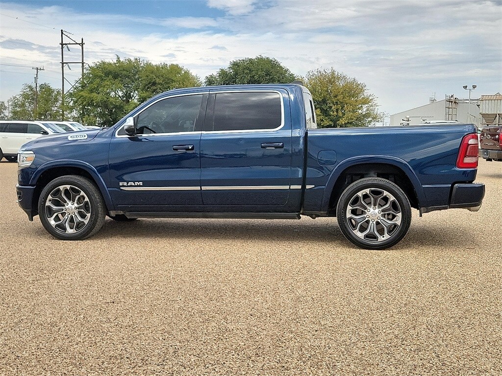 2023 Ram 1500 Limited photo 3