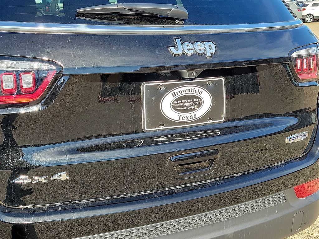 2026 Jeep Compass Latitude - Photo 16