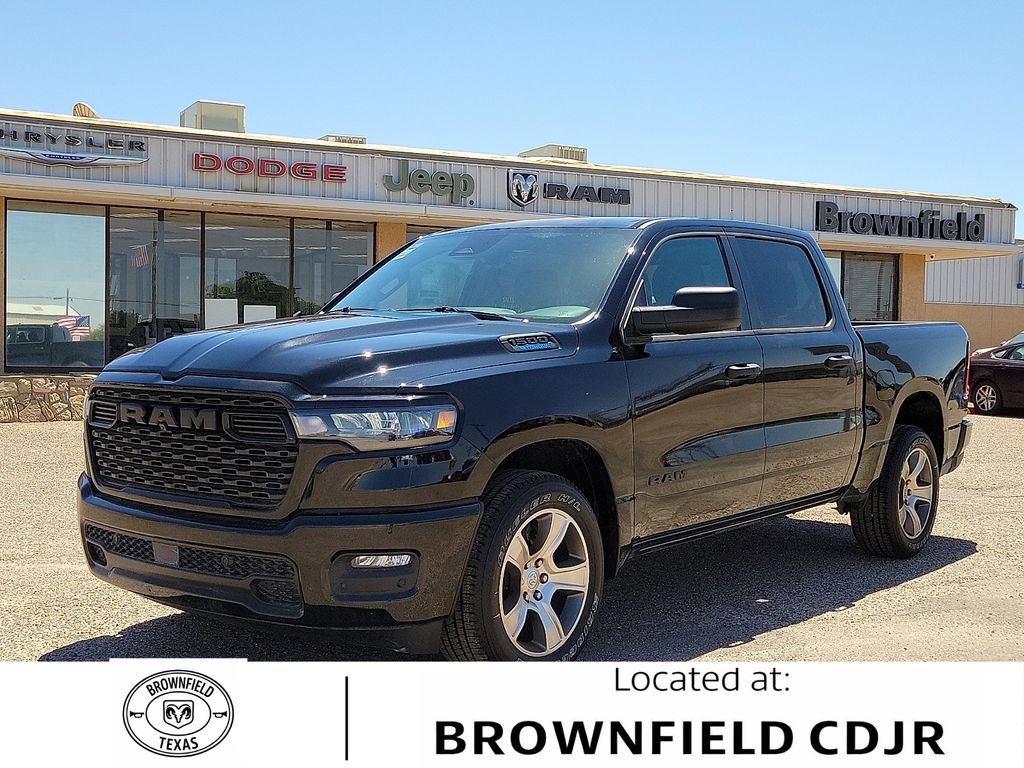 2026 RAM 1500 Express Crew Cab 5'7's photo