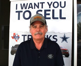 Staff member James Whitecotton from ID_6b3962