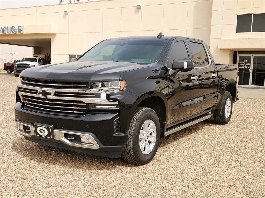 2022 Chevrolet Silverado 1500 High Country photo 2
