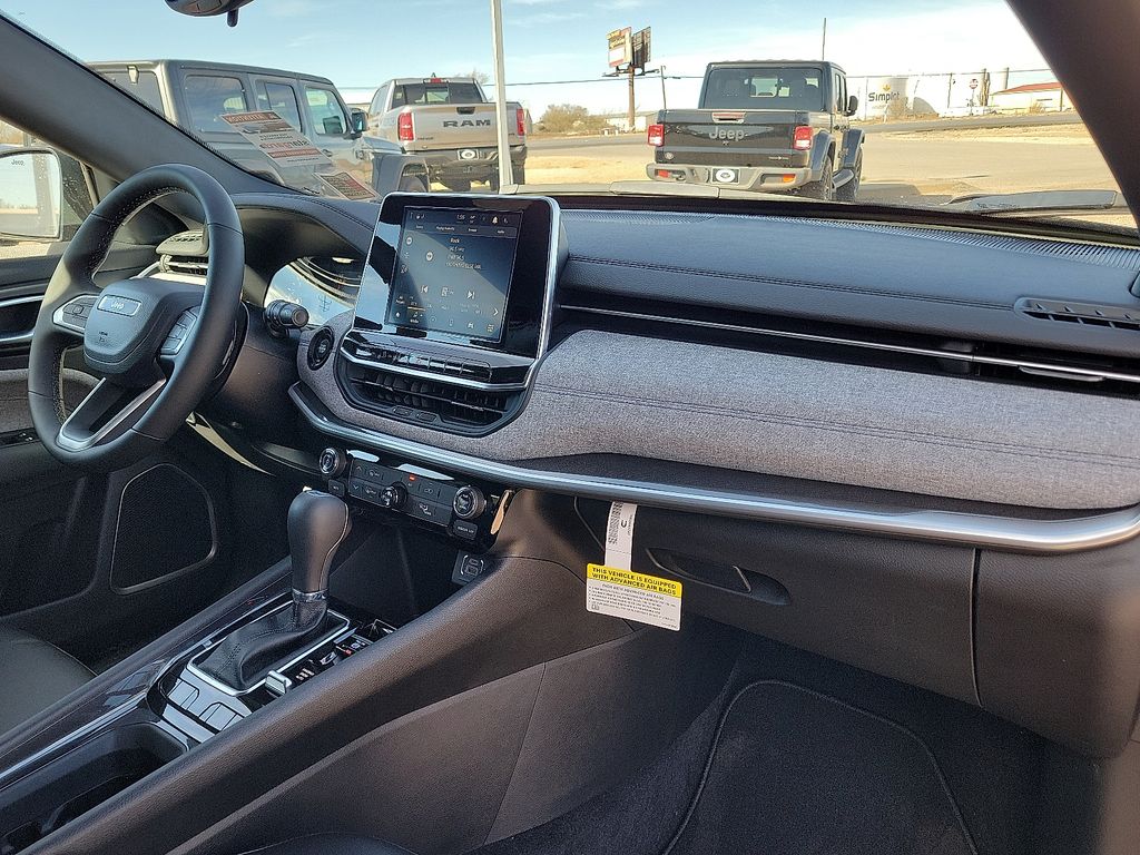 2026 Jeep Compass Latitude - Photo 26