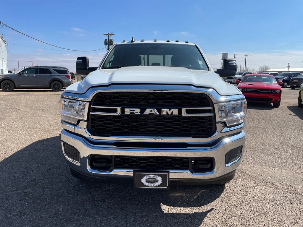 New 2024 Ram 3500 TRADESMAN CREW CAB 4X4 6'4 BOX For Sale Brownfield TX