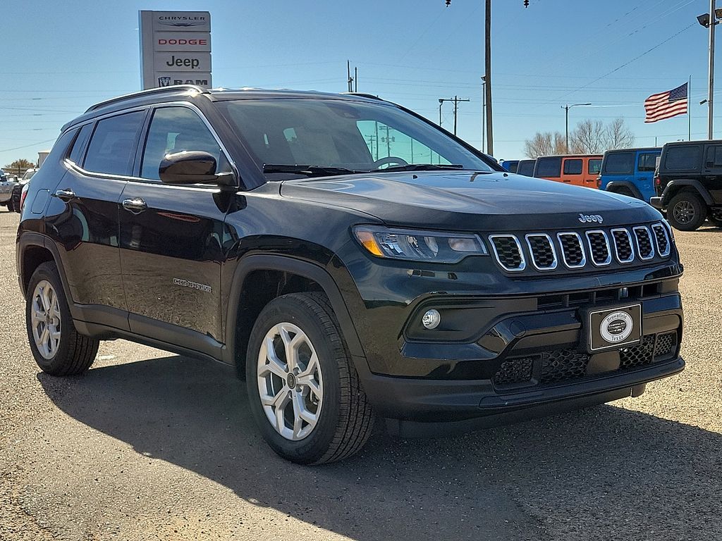 2026 Jeep Compass Latitude - Photo 9