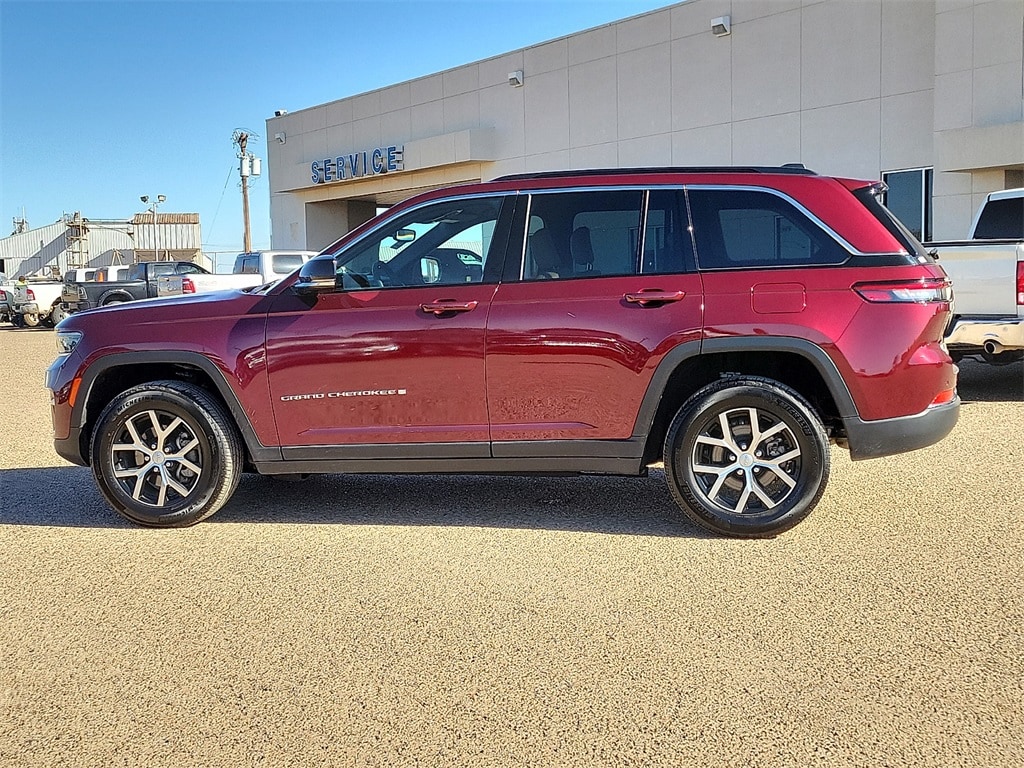 Used 2024 Jeep Grand Cherokee Limited SUV