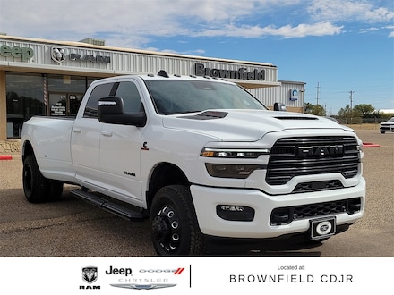 2025 Ram 3500 LARAMIE CREW CAB 4X4 8' BOX Pickup