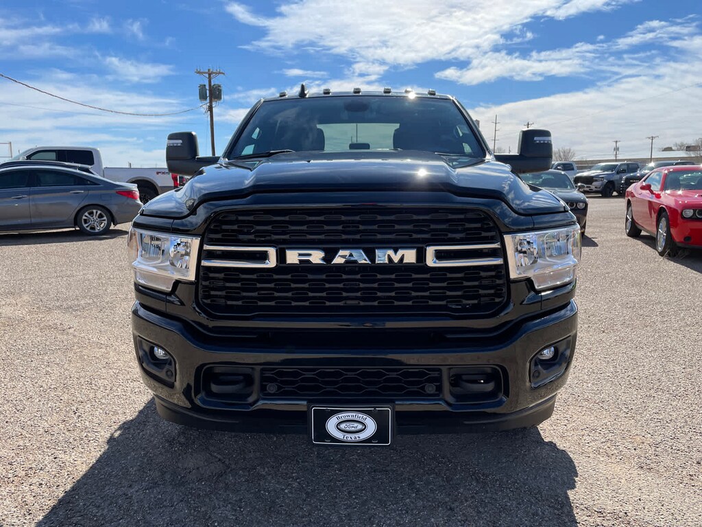 New 2024 Ram 3500 BIG HORN CREW CAB 4X4 8' BOX For Sale Brownfield TX