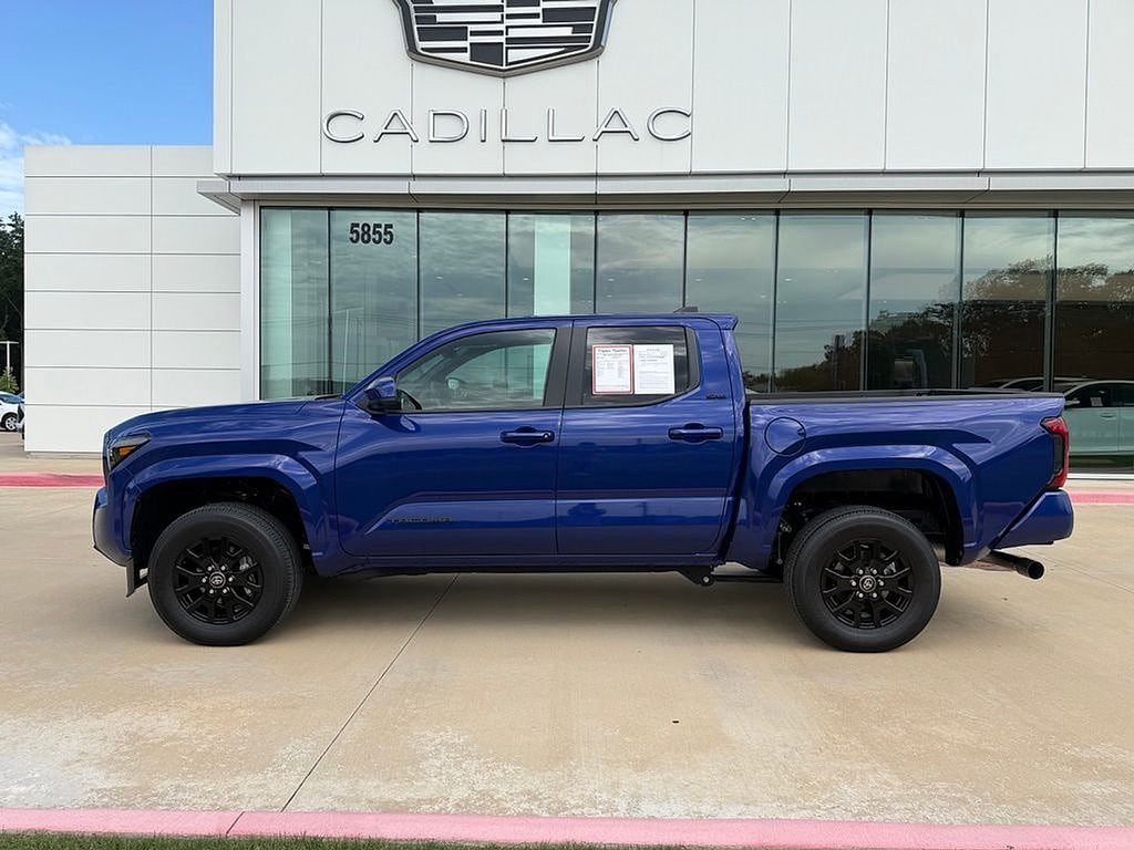 Used 2025 Toyota Tacoma SR5 Truck Double Cab