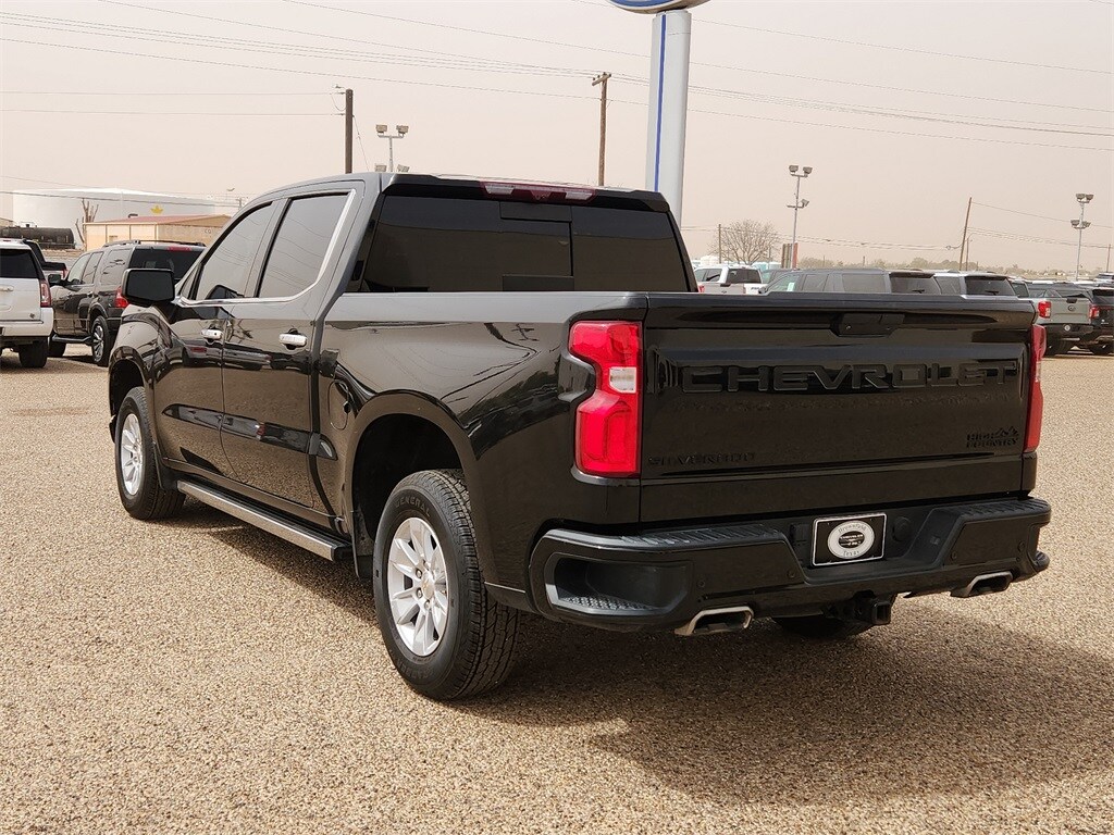 2022 Chevrolet Silverado 1500 High Country photo 4