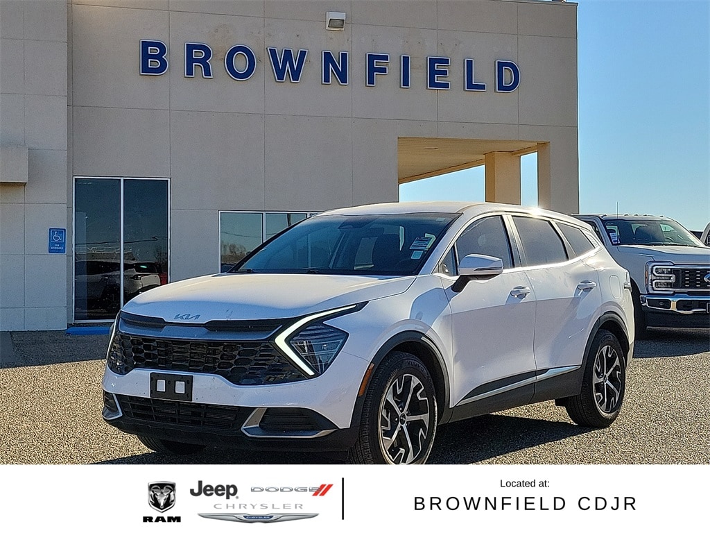 2025 Kia Sportage EX's photo