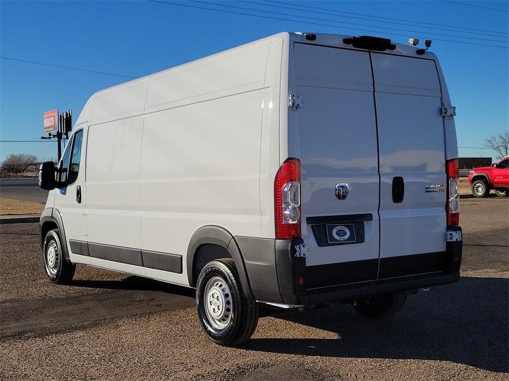 2025 Ram ProMaster 2500 photo 4