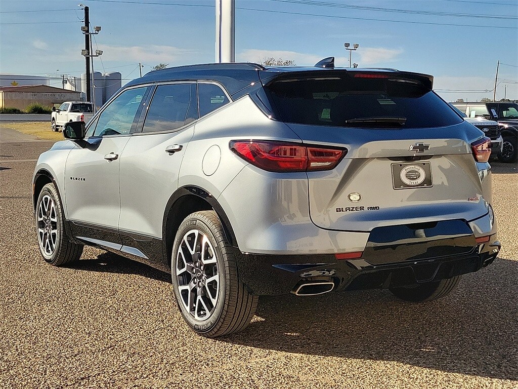 2024 Chevrolet Blazer RS photo 4