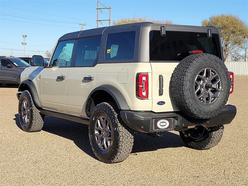 New 2025 Ford Bronco Badlands SUV