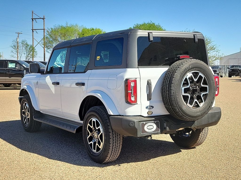 New 2026 Ford Bronco Outer Banks SUV