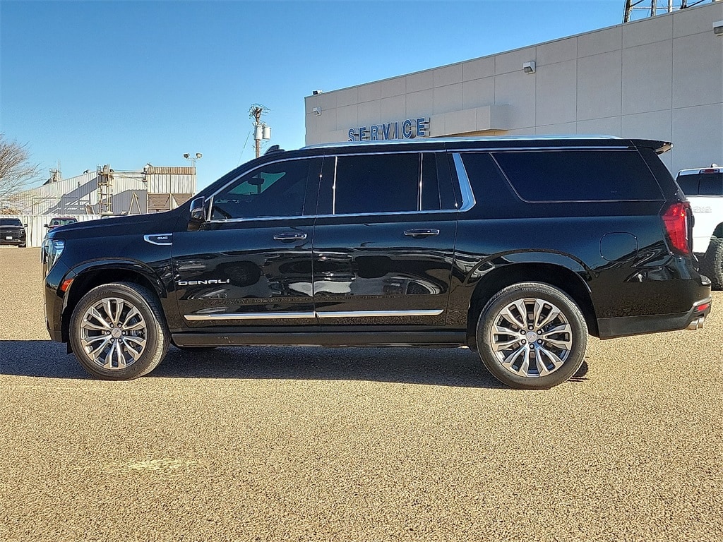 Used 2021 GMC Yukon XL Denali SUV