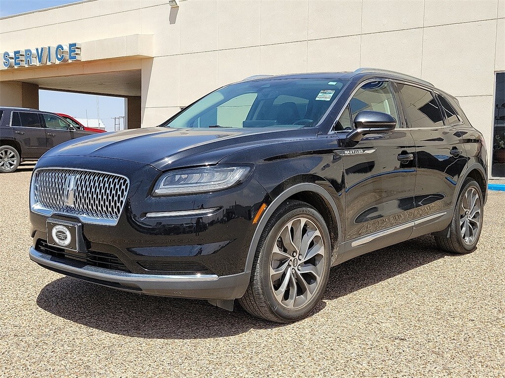 Used 2022 Lincoln Nautilus Reserve with VIN 2LMPJ6K98NBL21350 for sale in Brownfield, TX